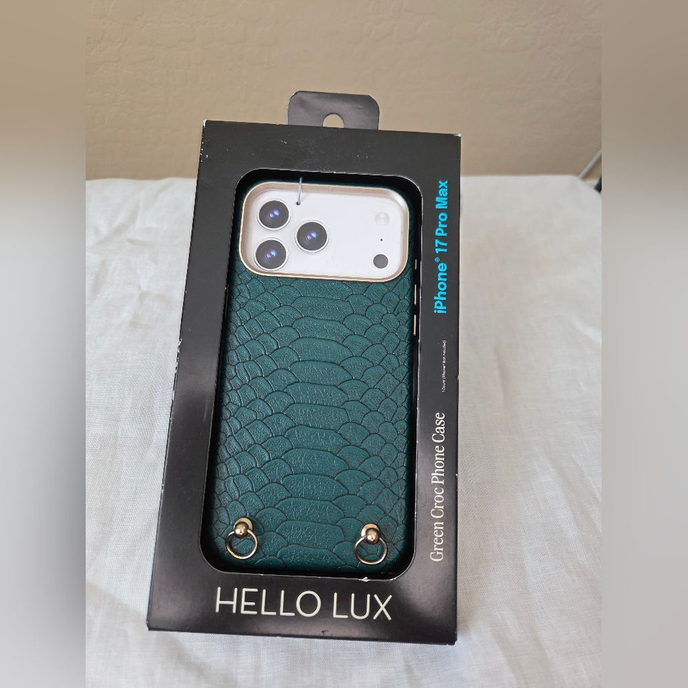 iPhone 17 Pro Max Green Crocodile Phone Case
